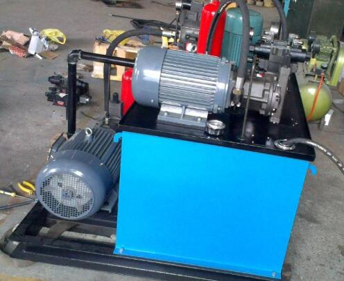 <a href=http://m.mola-solar-systems.com/news_article?news_id=108>液壓設(shè)備</a>